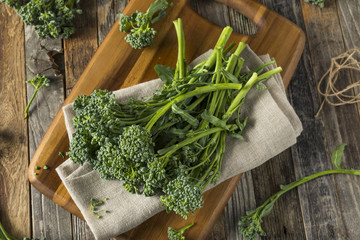 Canvas Print - Raw Green Organic Broccolini