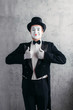 © Nomad_Soul - Male comedy artist posing, circus actor
