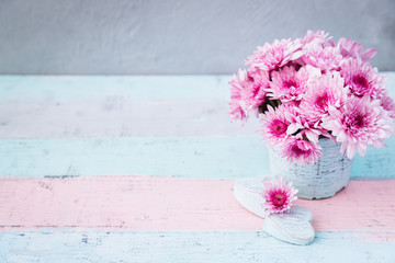 Poster - Beautiful Shabby Chic Flowers in pot for Mothers Day