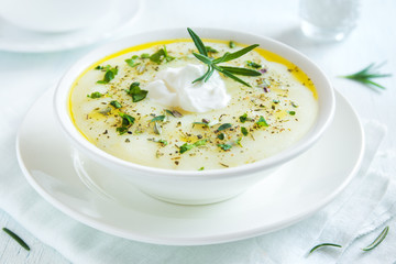 Wall Mural - cauliflower and potato soup