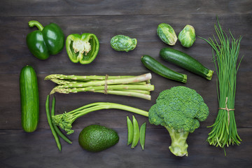 Canvas Print - Fresh green organic vegetables