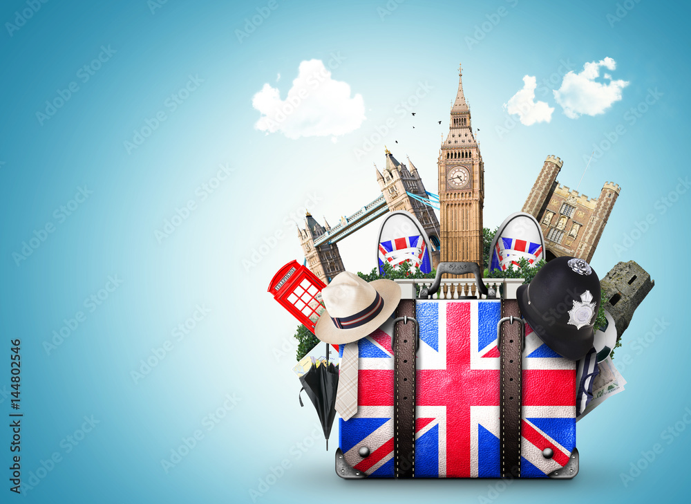 England, vintage suitcase with British flag - obrazy, fototapety, plakaty 