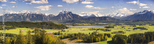 Canvas Print Panorama Landschaft mit Berge, Hopfensee und Säuling im Allgäu bei Füssen