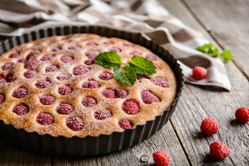 Poster - Juicy raspberry pie with powdered sugar icing