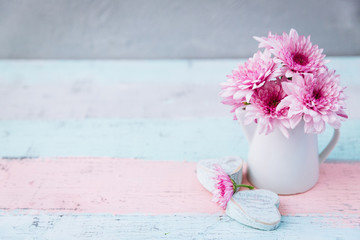 Canvas Print - Beautiful Shabby Chic Flowers over wooden background