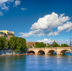 Fototapete - Pont Neuf bridge on Seine river in Paris, France