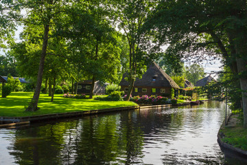 Wall Mural - Giethoorn Village View