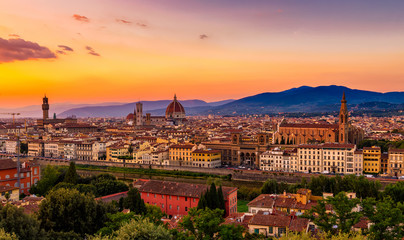 Wall Mural - Sunset view of Florence, Palazzo Vecchio and Florence Duomo, Italy