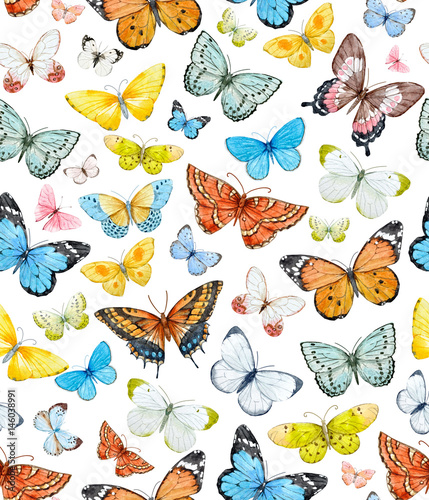 wzor-z-kolorowych-motyli-akwarela