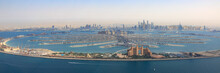 Dubai The Palm Jumeirah Palme Insel Atlantis Hotel Panorama Marina Luftaufnahme Luftbild