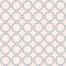 Gray Pastel Traditional Geometric Quatrefoil Trellis Pattern Wallpaper. Vector Textile Rug Or Carpet Background.