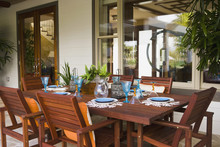 Outdoor Dining Table And Chairs