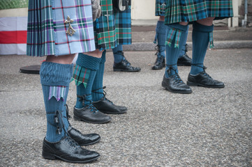 détail kilt écossais jouer de cornemuse