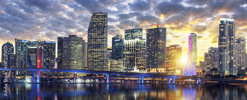 Plakat Budynki Miami o zachodzie słońca