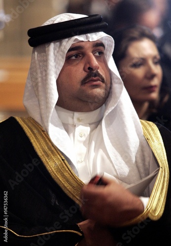 Resultado de imagem para sheik Abdullah bin Hamad Al Khalifa