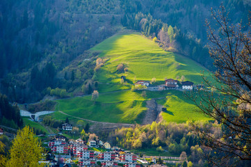 View over lake Zeller to Zell am See town