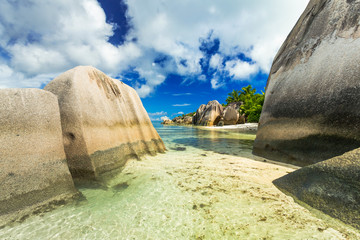 Wall Mural - anse source d'argent beach
