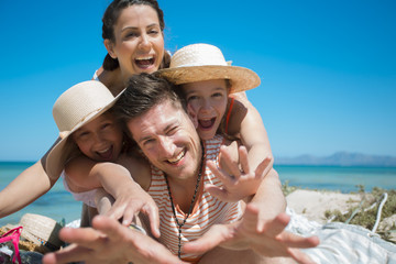 Wall Mural - Family day on beach