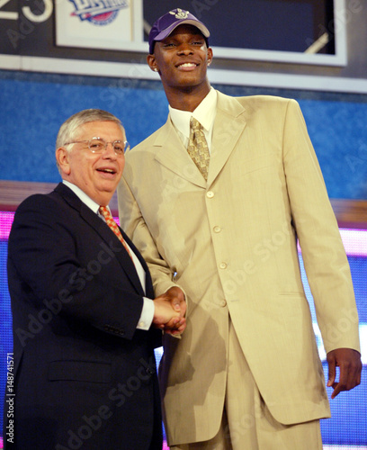 Chris Bosh With Nba Commissioner David Stern At Nba Draft Buy