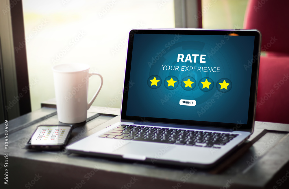 Businessman holding five star rating  Review increase rating or ranking, evaluation and classification concept - obrazy, fototapety, plakaty 