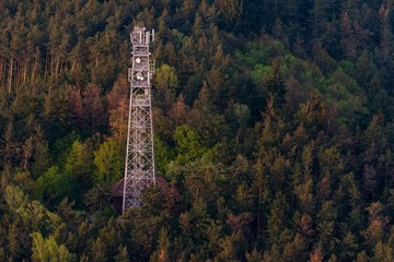 Telecommunication tower