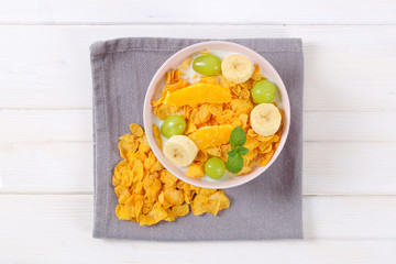 Poster - corn flakes with milk and fresh fruit