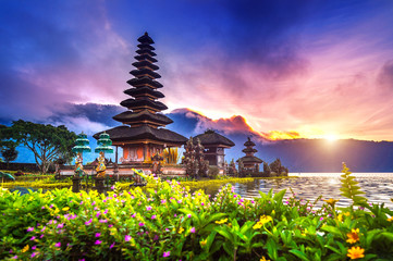 pura ulun danu bratan temple in bali, indonesia.