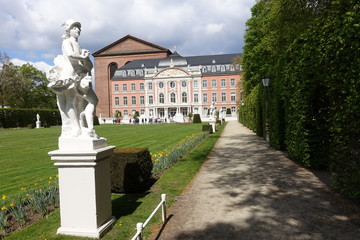 Canvas Print - Trier Palastgarten