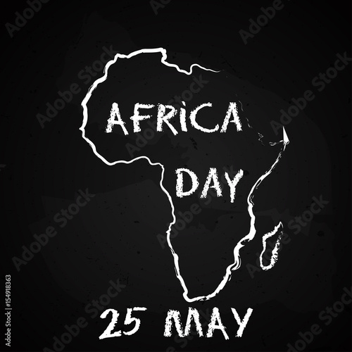 Cuadros en Lienzo Silhouette of the Africa continent map hand drawn chalk sketch on a blackboard