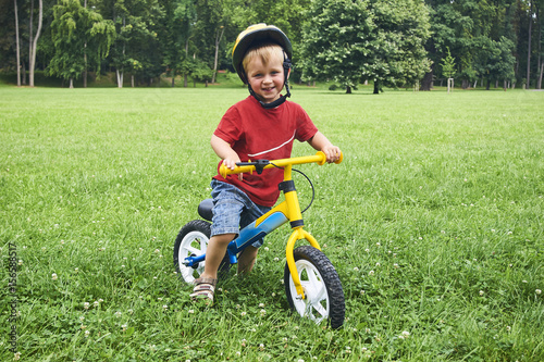 kids playing bike