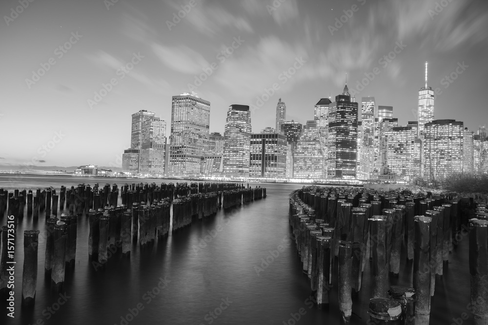 NYC skyline Black and white - obrazy, fototapety, plakaty 