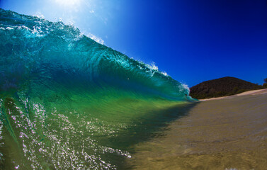 Fototapete - Big bright beautiful ocean wave