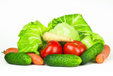 Fototapeta  - Zestaw warzyw izolowane białe tło takie jak kapusta zielona, pomidory, ogórek krótki zielony, marchewka marchew pietruszka