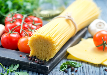 Canvas Print - pasta and tomato