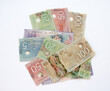 Dollars canadiens