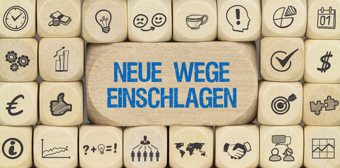 Canvas Print - Neue Wege einschlagen / Würfel mit Symbole