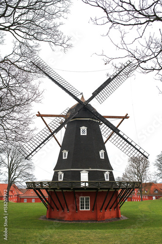 Photo The mill in the Kastellet citadel in Copenhagen, Denmark