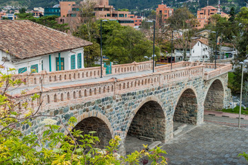 Puente Roto (Broken Bridge) in Cuenca, Ecuador