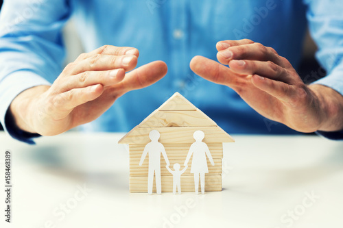 Fotografie, Obraz family property, life and health insurance concept