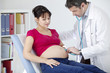 © RFBSIP - Auscultation, pregnant woman