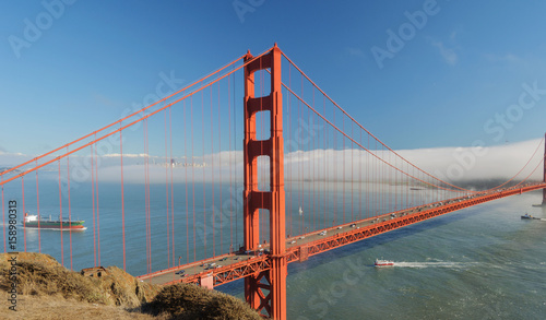 letni-dzien-i-most-golden-gate