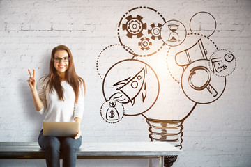 Poster - Smiling woman with entrepreneurship sketch