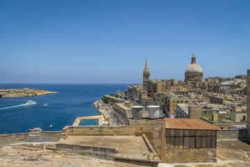 Wall Mural - Valletta cityscape view with Basilica of Our Lady of Mount Carmel - Valletta, Malta