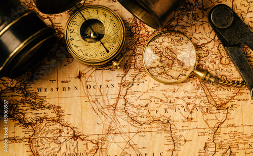 Cuadros en Lienzo Travel geography navigation concept background.