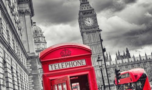 Plakat Londyńskie symbole z big bena, piętrowym autobusem i czerwoną budką telefoniczną