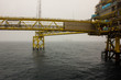 © freddytb Foto - OIl platform on a cloudy day