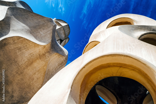 Fotografia Chimney on Case Mila - house designed by Antoni Gaudi in Barcelona, Spain