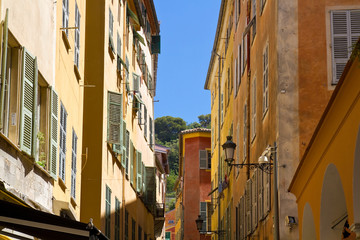 Canvas Print - Enge Altstadtgassen in Nizza