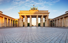 Branderburger Tor- Brandenburg Gate In Berlin, Germany