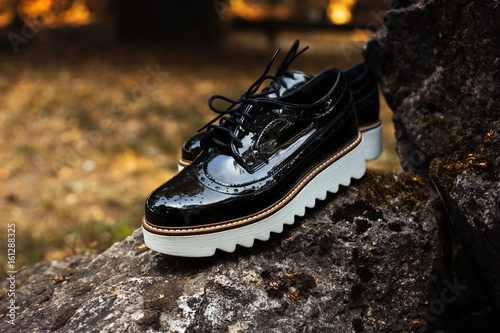 patent leather brogues womens